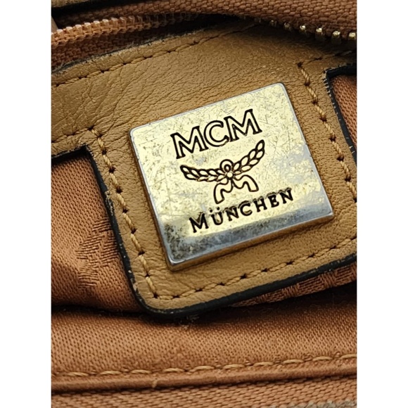 Authentic MCM Visetos Shoulder Bag Cognac - Picture 12 of 14